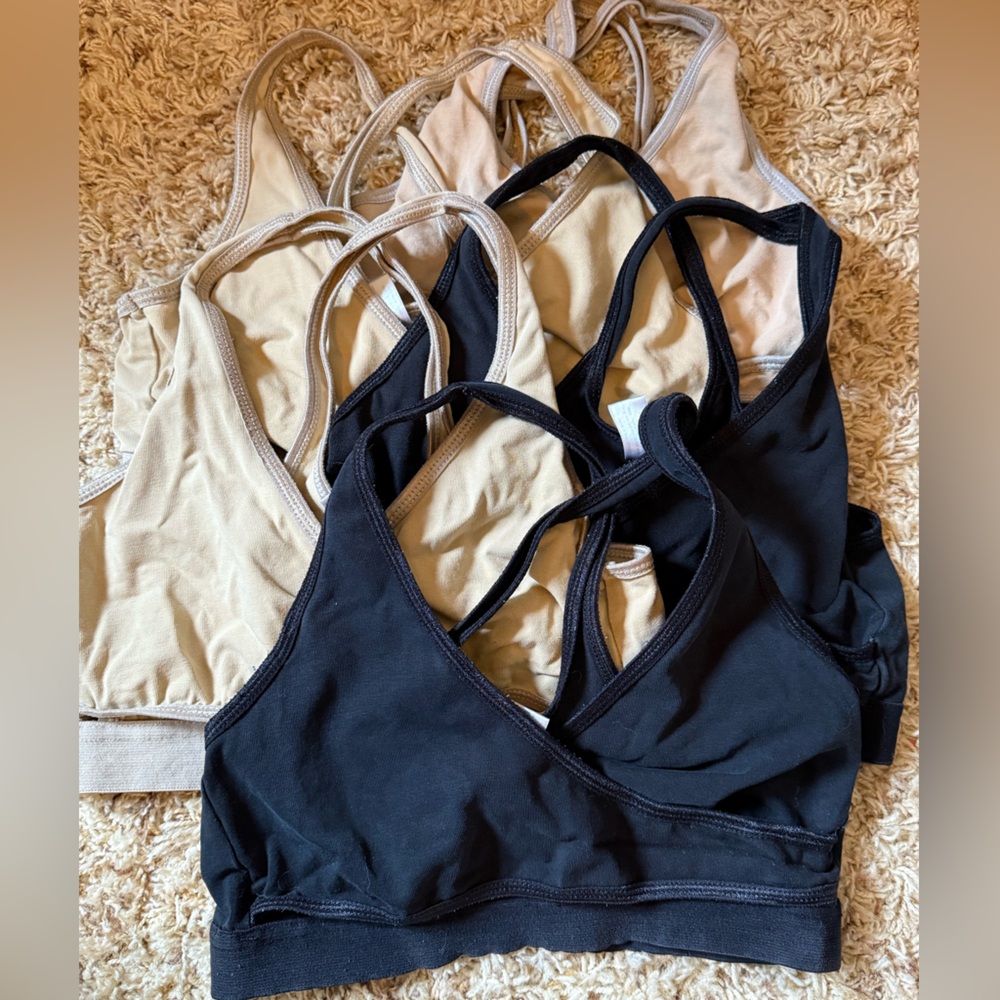 Set of 5 nursing bras, size small, “pump nurse”